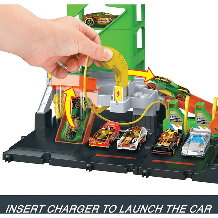 Mattel Hot Wheels City Super Recharge Fuel Station